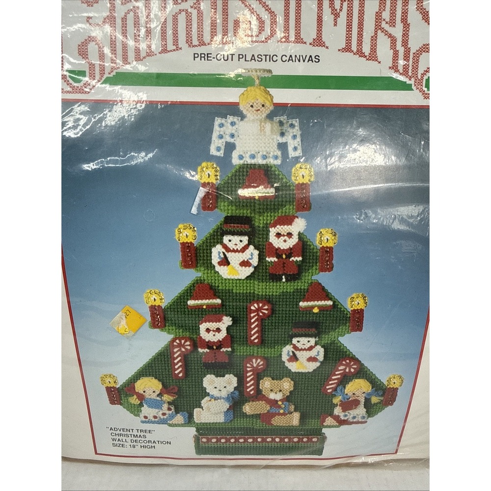 Bucilla Vintage Advent Tree Christmas Wall Decoration Pre Cut Plastic Canvas Kit - Picture 2 of 9